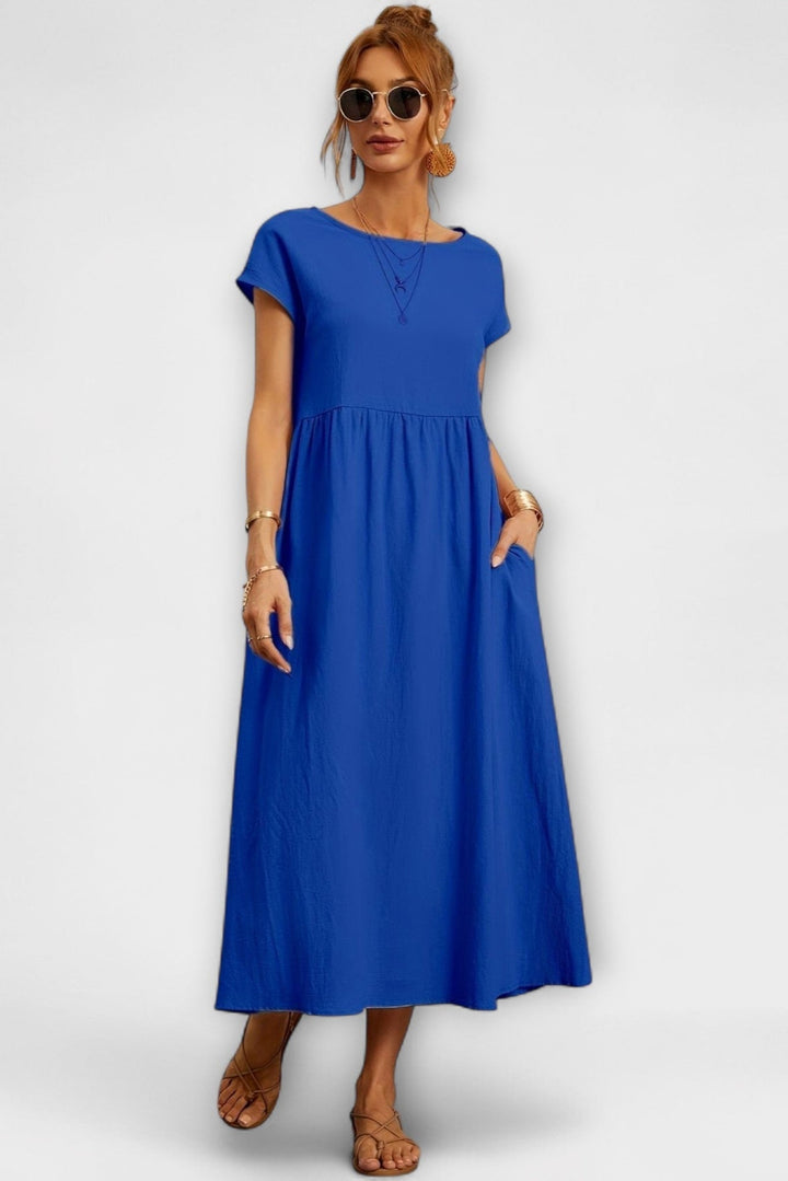 "Pernille | Vestido con bolsillos laterales" can be rewritten as "Pernille | Vestido con bolsillos laterales elegantes".