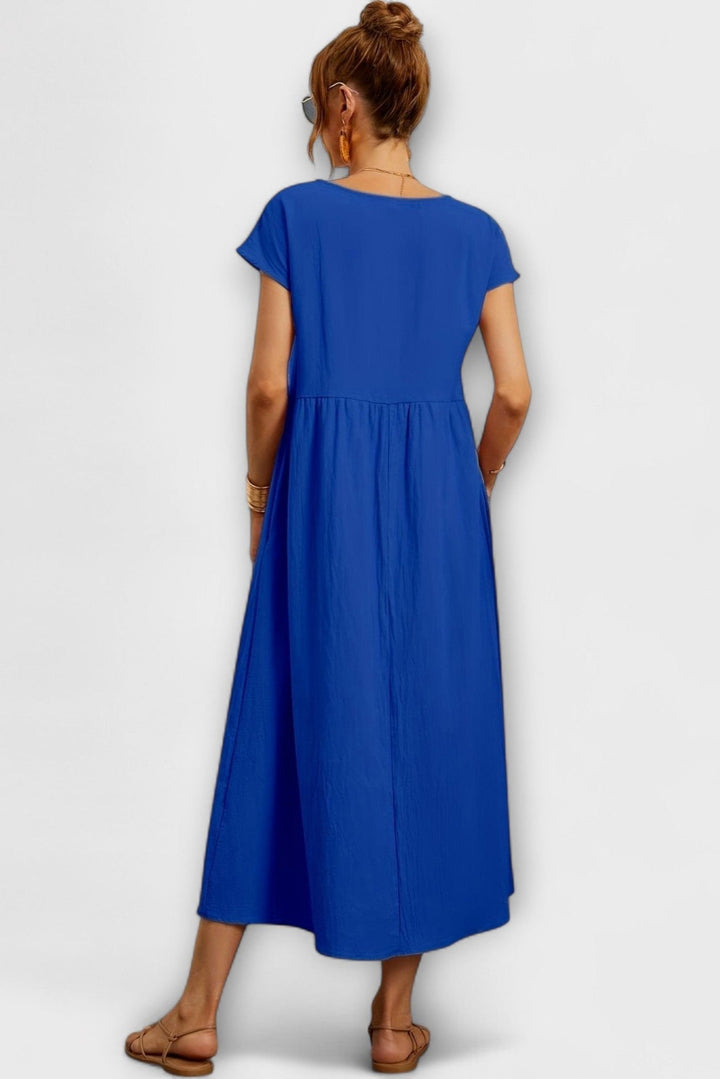 "Pernille | Vestido con bolsillos laterales" can be rewritten as "Pernille | Vestido con bolsillos laterales elegantes".