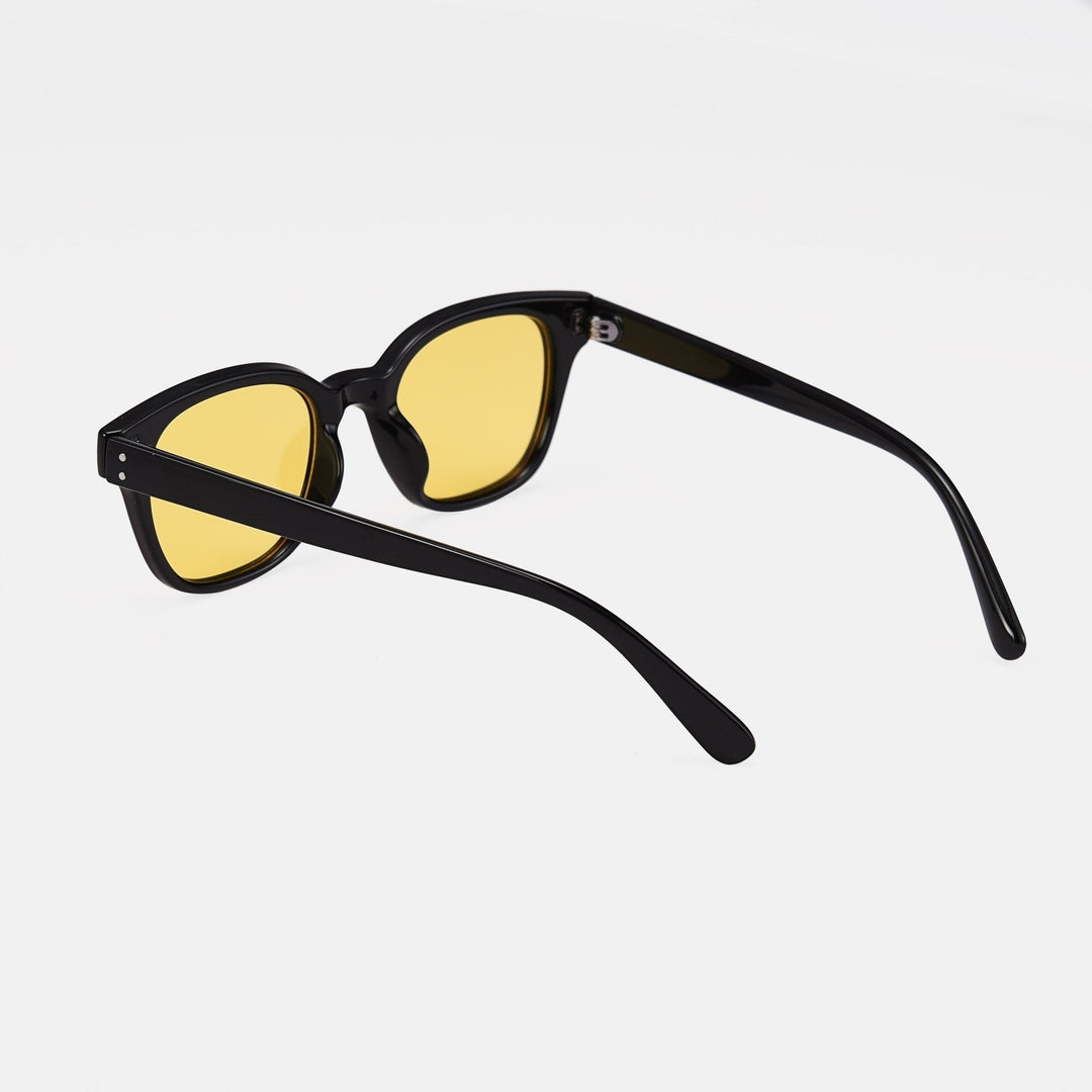 Ronja | Gafas de sol unisex con estilo moderno y protección UV para un look irresistible