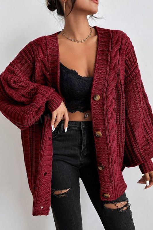 Saga Oversized Cardigan - Cozy Comfort Meets Effortless Style for Every Occasion