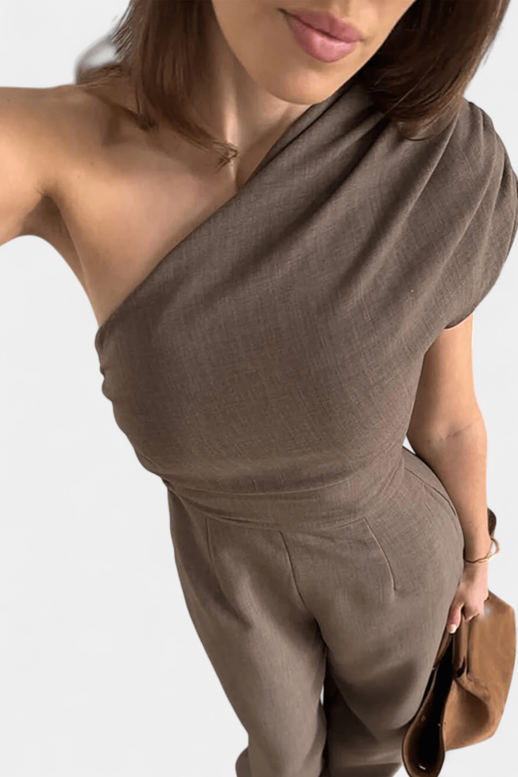 Sara Mono: Effortless Style and Comfort for Every Occasion