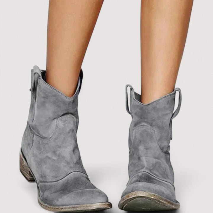 Botas de vaquero vintage Ina: Estilo único y comodidad para cada paso