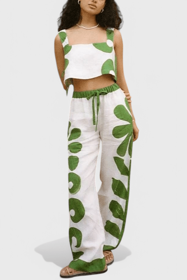 Serafina Elegant Ensemble - Elevate Your Style with Timeless Sophistication