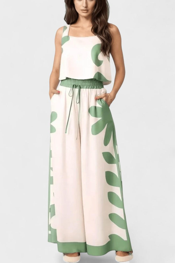 Serafina Elegant Ensemble - Elevate Your Style with Timeless Sophistication