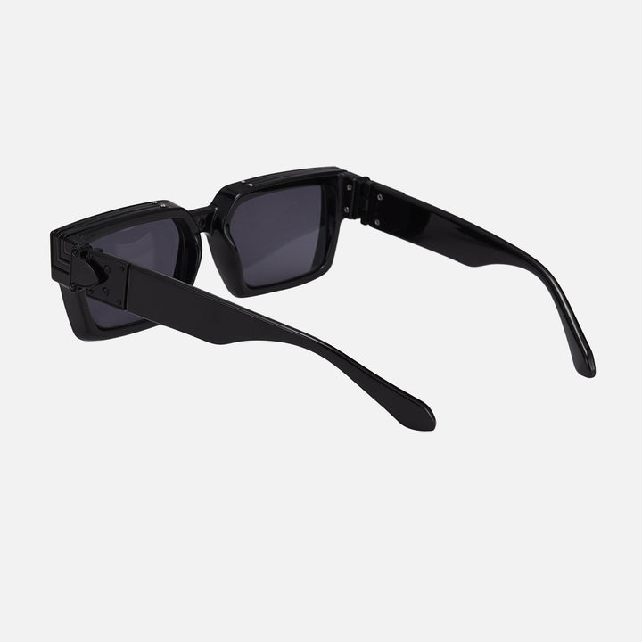 Gafas Kuopio Sofia: Estilo Elegante y Protección UV para una Visión Clara y Confortable