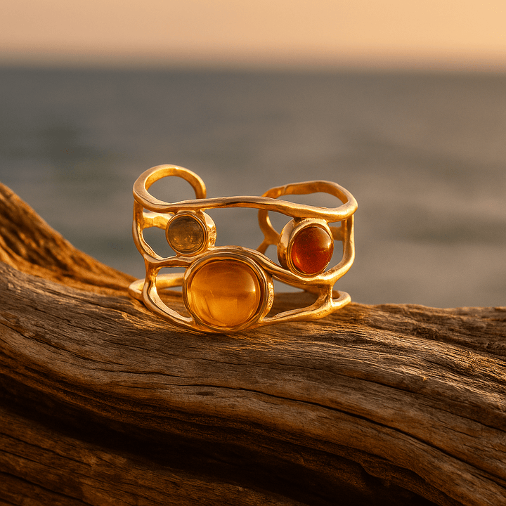 Anillos de Sol Dorados Sofie: Elegancia Radiante para Brillar en Cada Ocasión