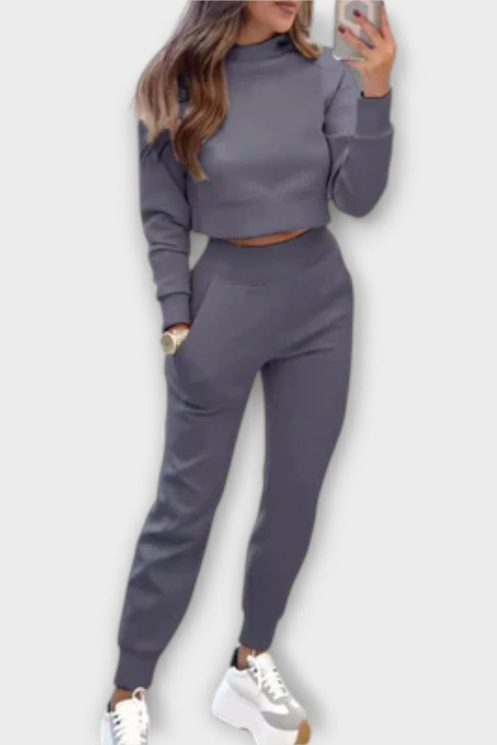 Stine Beige Set: Effortless Elegance for Every Occasion