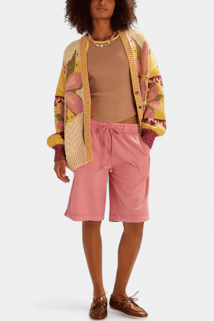 Stine Floral Cardigan: Embrace Cozy Elegance with a Touch of Nature