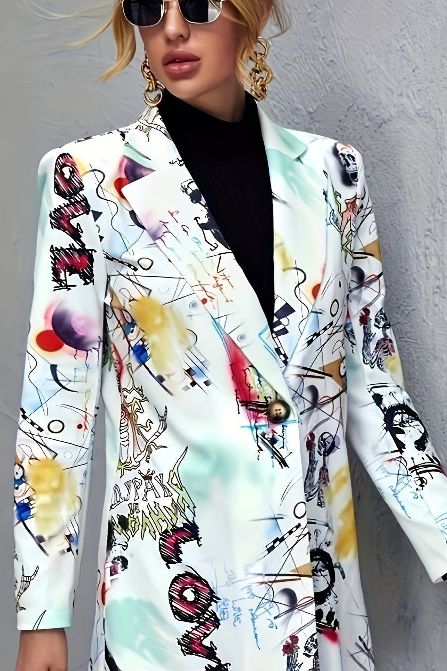 Tanja Graffiti Blazer – Elevate Your Style with Unique Artistry and Effortless Chic