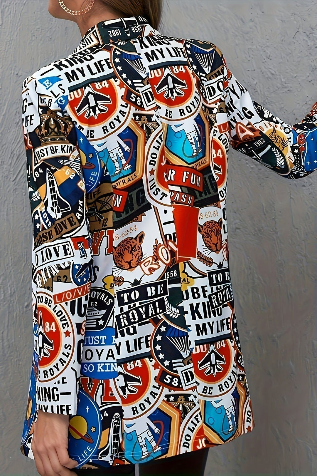 Tanja Graffiti Blazer – Elevate Your Style with Unique Artistry and Effortless Chic