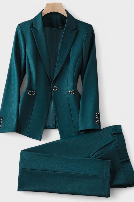 Thea Luxe Loungewear Set: Elevate Comfort and Style for Everyday Relaxation