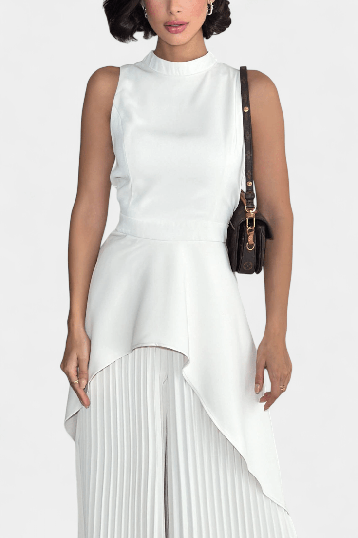 Tilde Conjunto: Elevate Your Style with Our Chic and Versatile Outfit Set