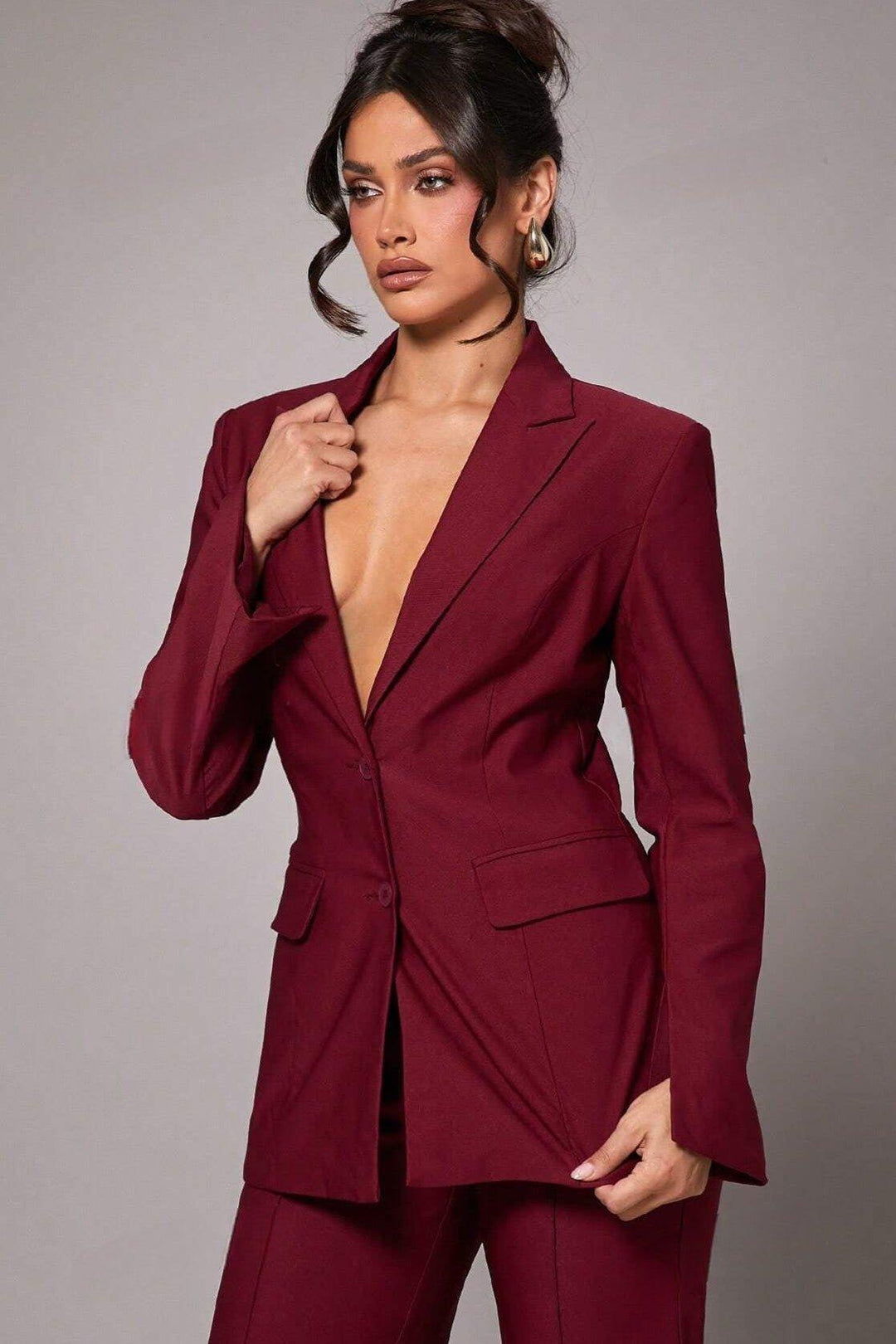 Valentina Blazer: Elevate Your Style with Effortless Elegance and Versatile Comfort