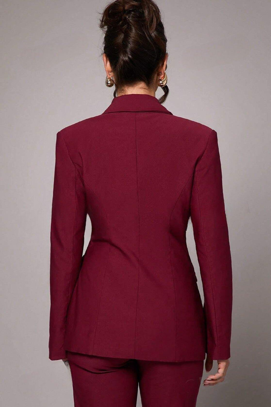 Valentina Blazer: Elevate Your Style with Effortless Elegance and Versatile Comfort