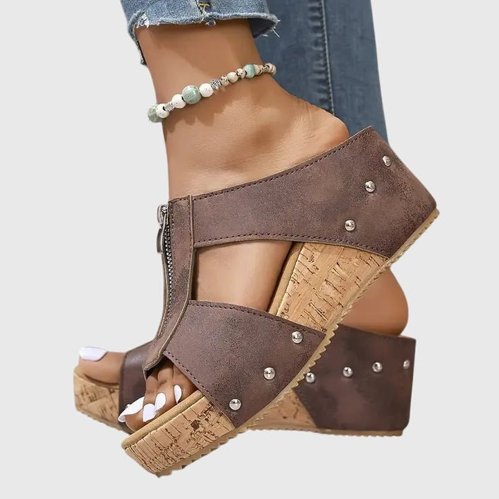 Sandalias Vibeke: Comodidad y Estilo para Cada Paso