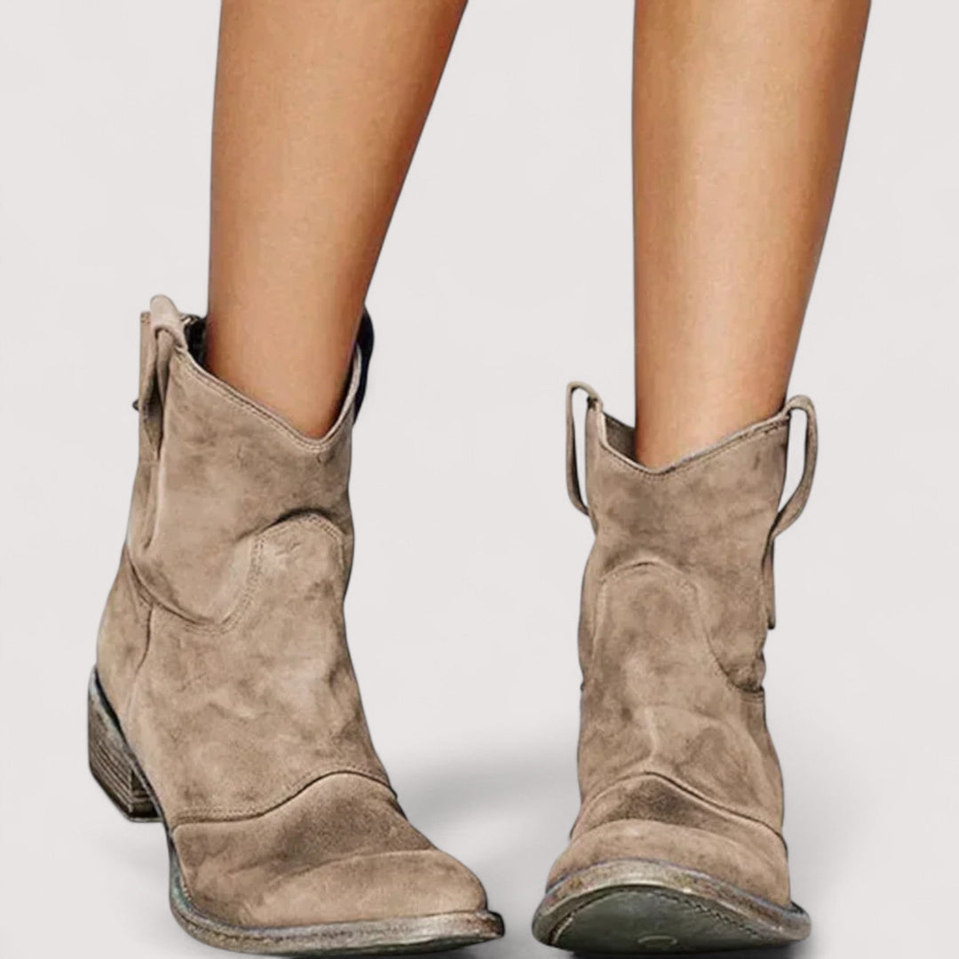 Botas de vaquero vintage Ina: Estilo único y comodidad para cada paso